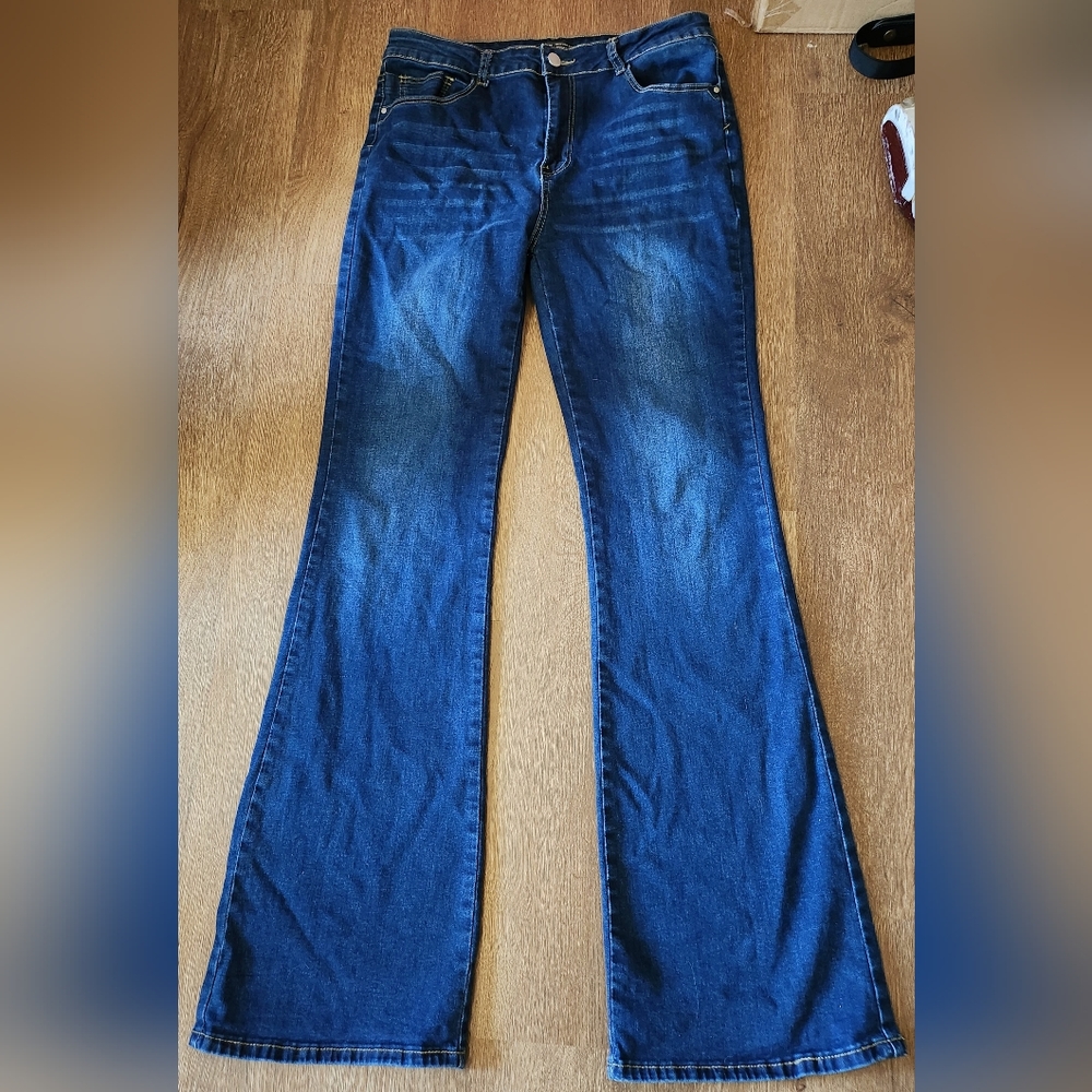 Women's High Waisted Flare Jeans